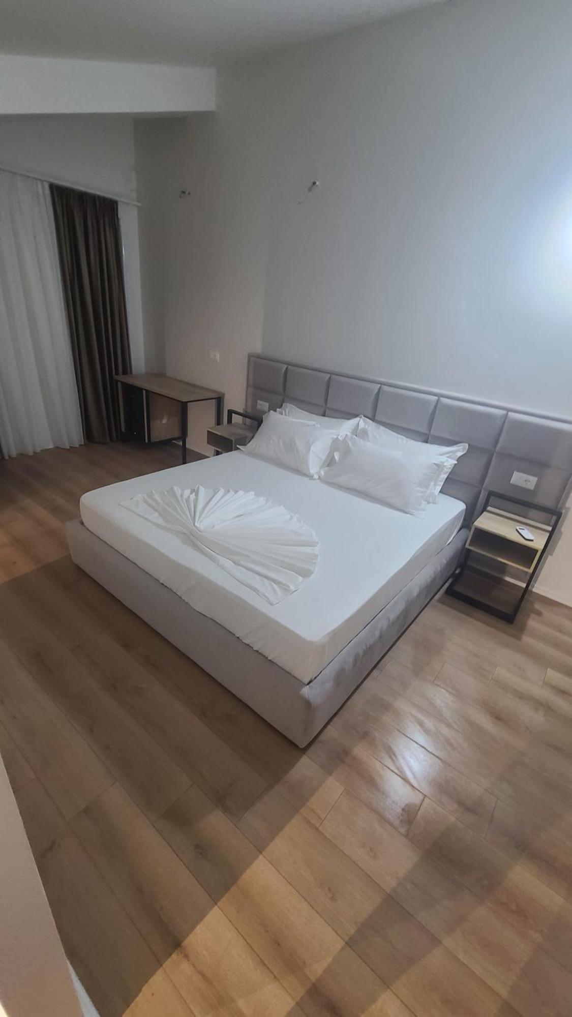 Hotel Noel Vlorë Eksteriør bilde